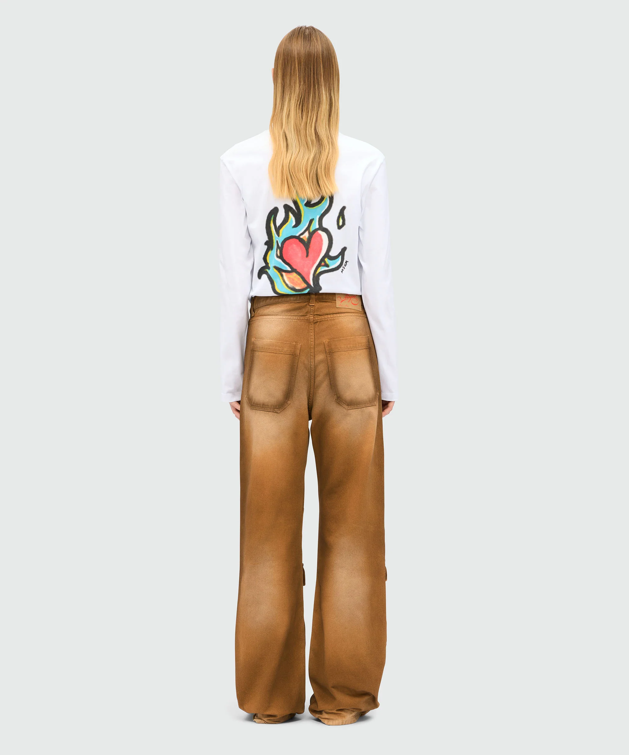 Beige spray-effect denim cargo trousers - Image 3