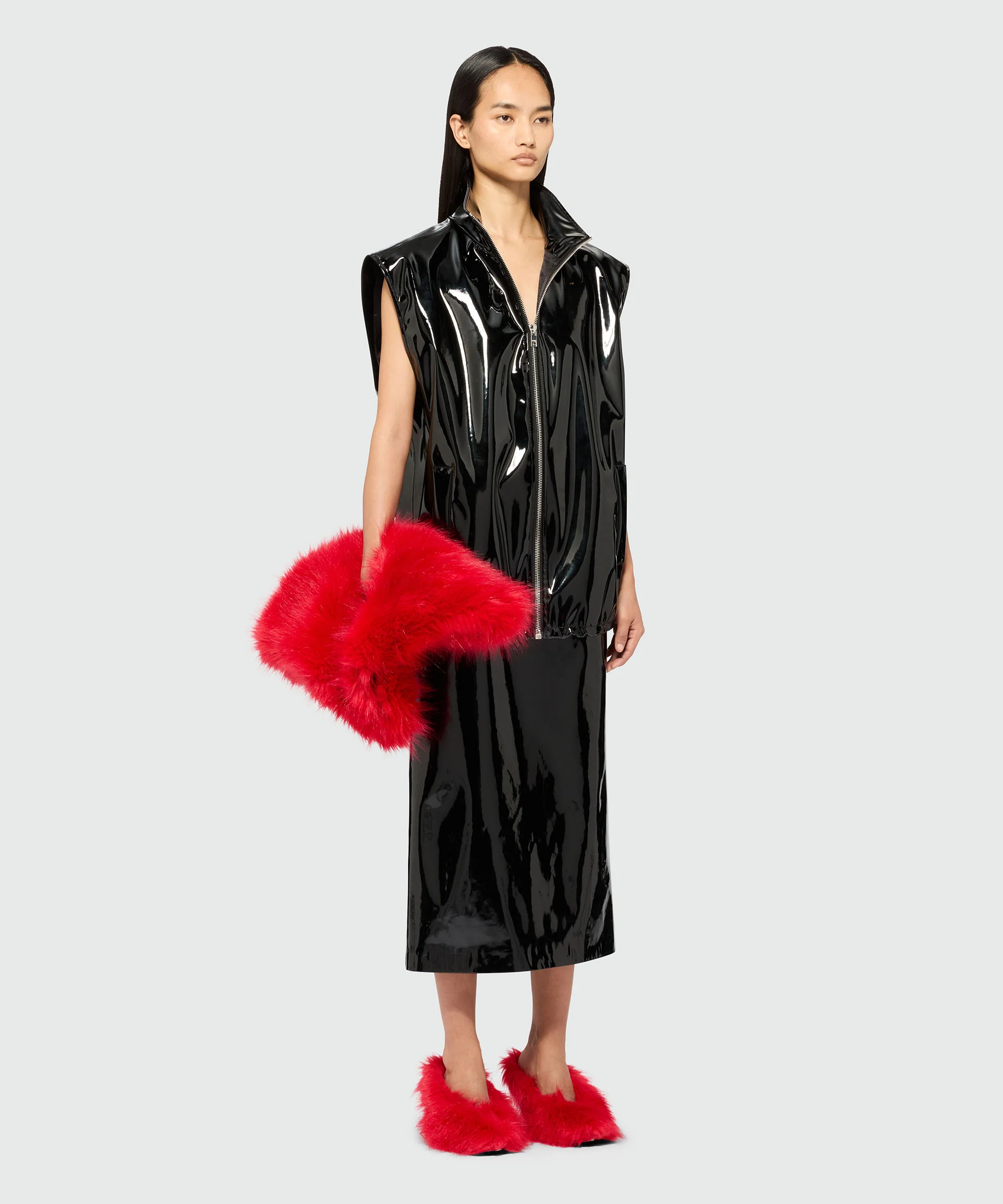 Black vinyl midi skirt - Image 4