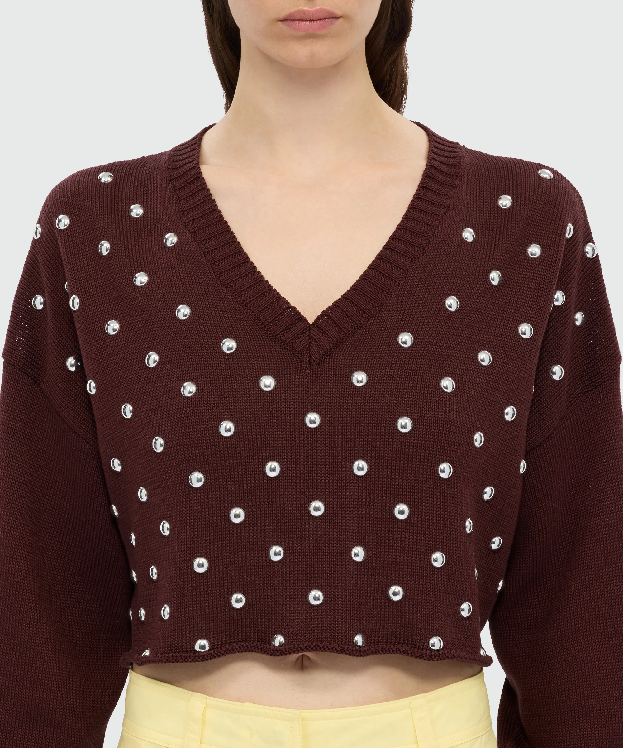 Brown cropped sweater with studs. - Image 4