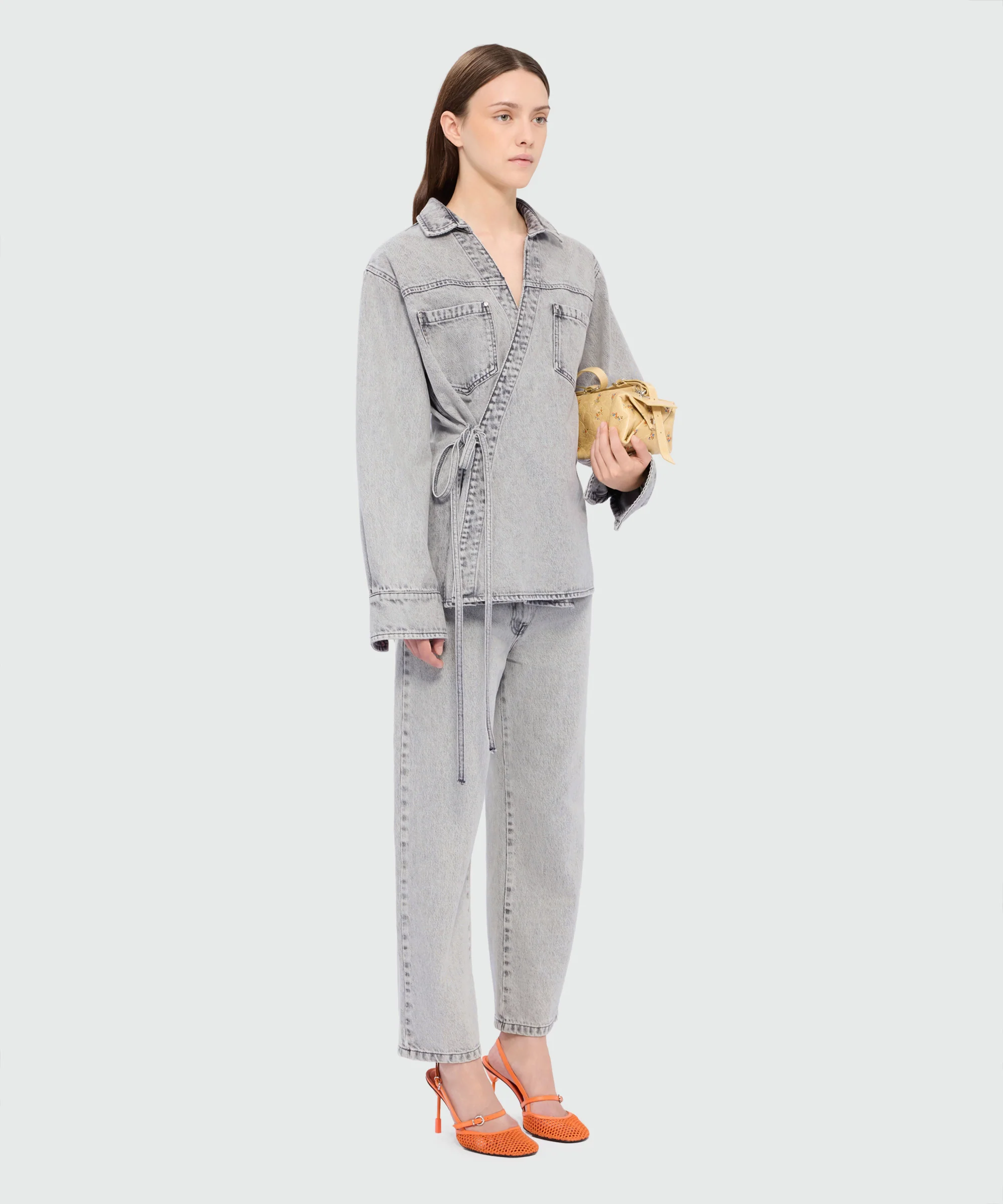 Grey stone-washed denim shirt with wrap closure and denim ties - Image 4
