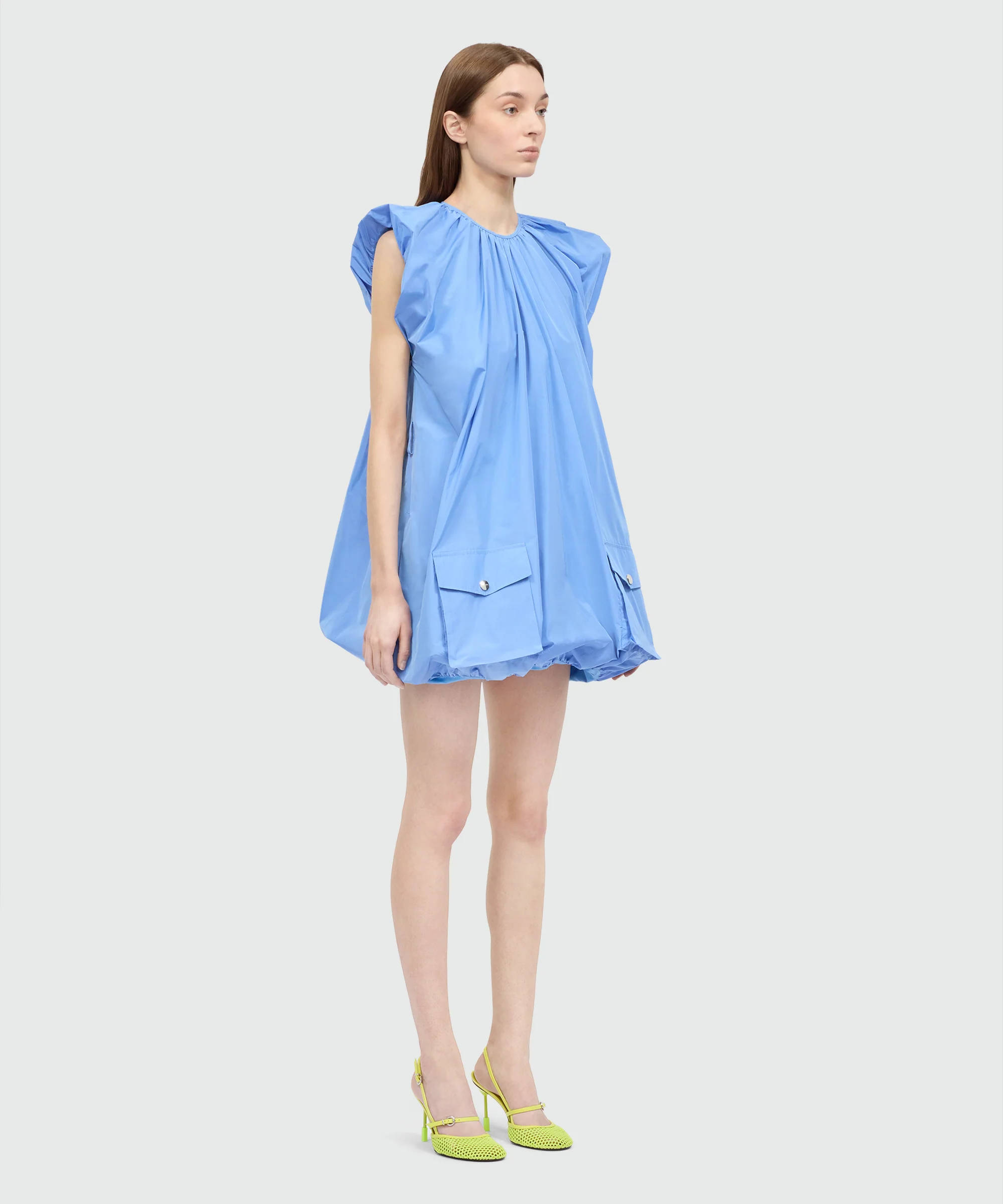 Light blue taffeta dress with straight shoulders and balloon skirt, belt detail with metal buttons - Image 5