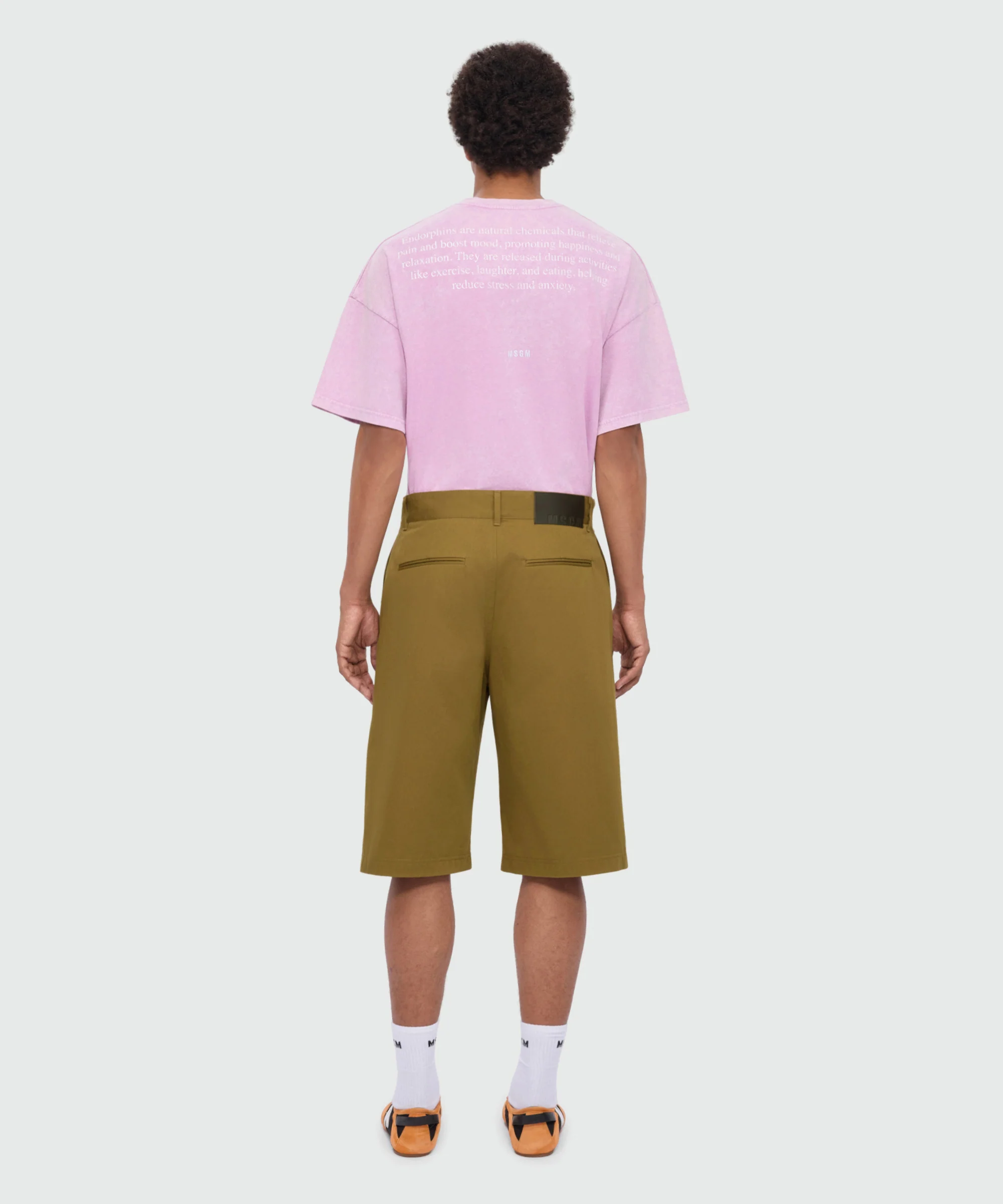 Military green cotton gabardine Bermuda shorts with wide legs and patch pockets on the leg. - Image 3
