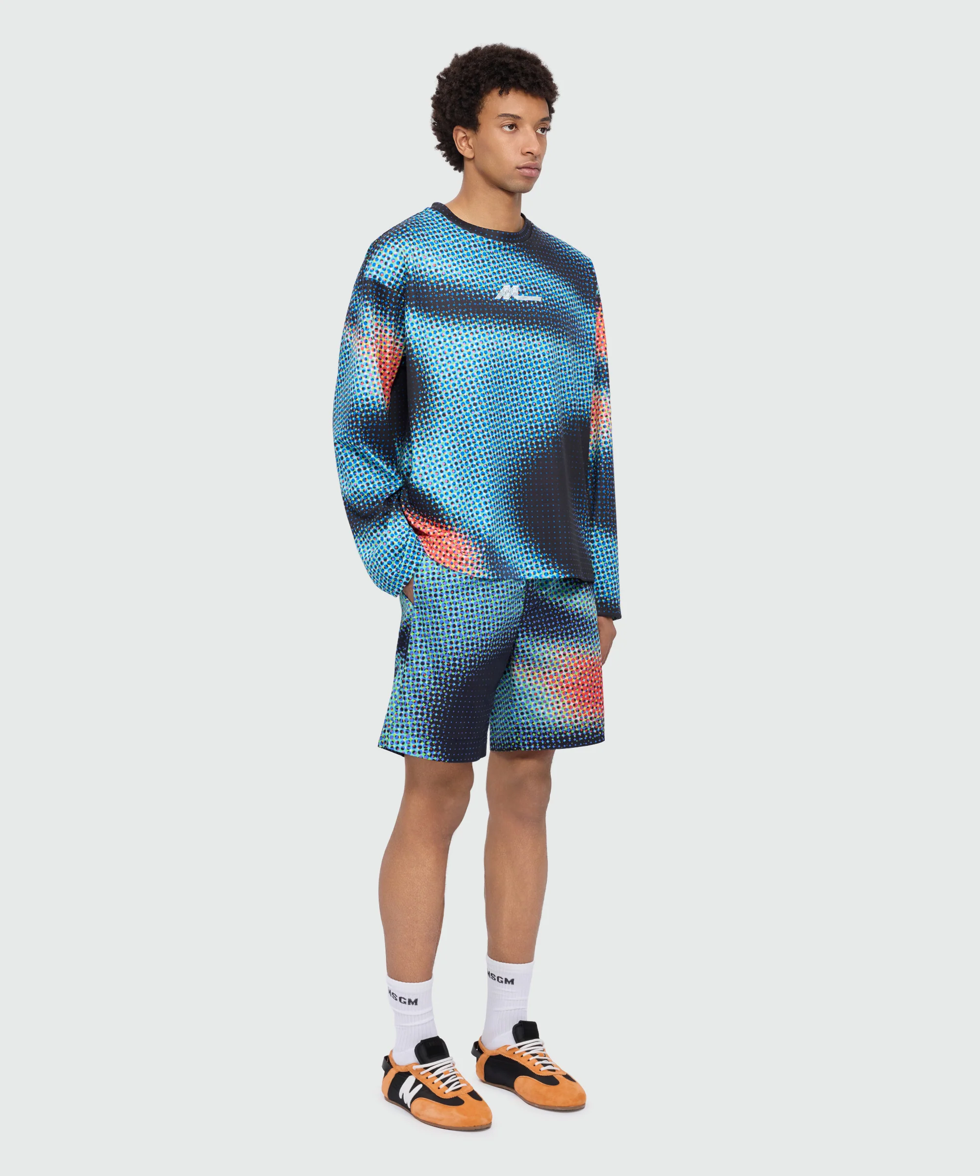 Multicolor cotton Bermuda shorts with pixel print and embroidery at the hem - Image 4