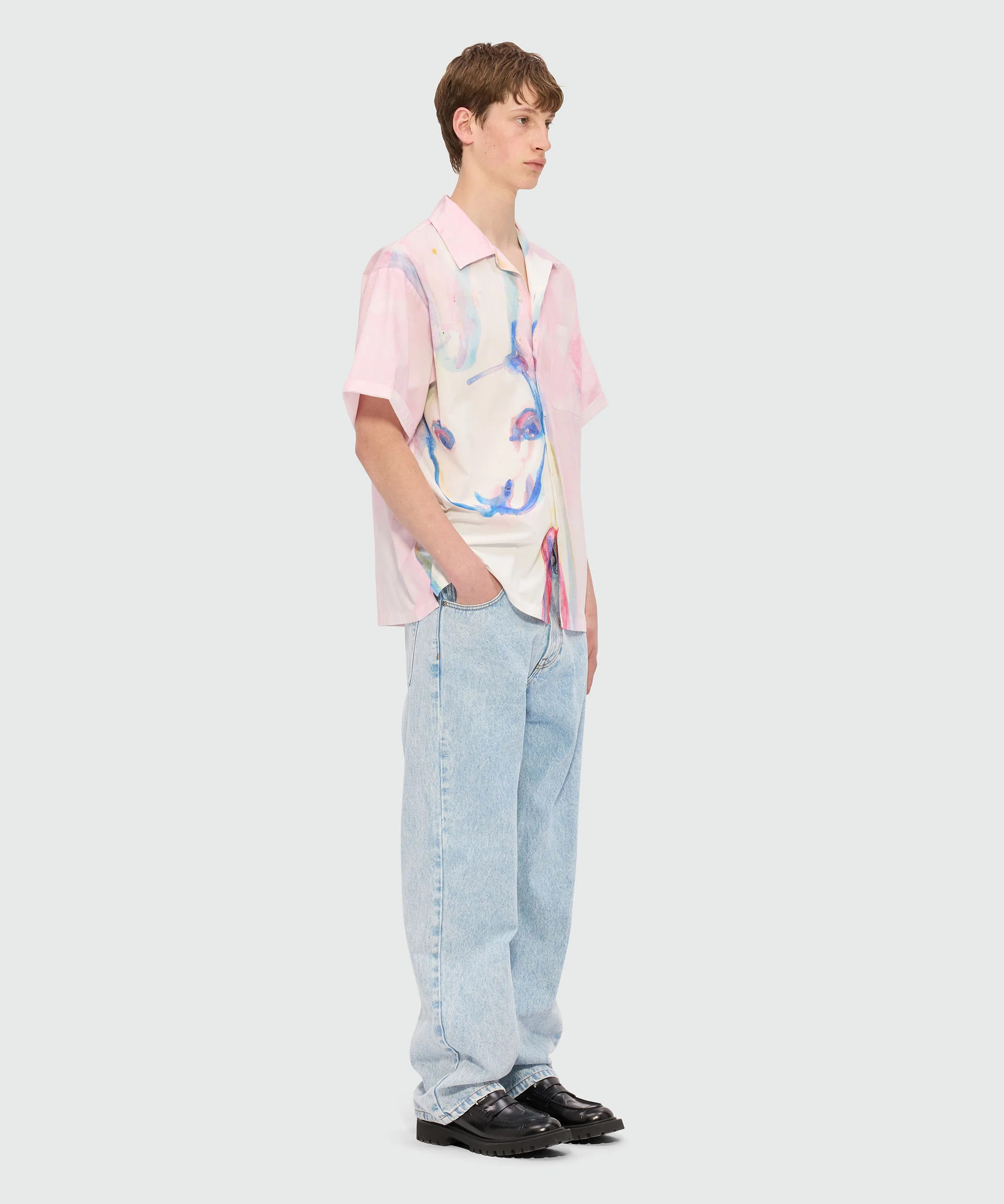 Pink poplin bowling shirt with "The White Rabbit" print - Image 4